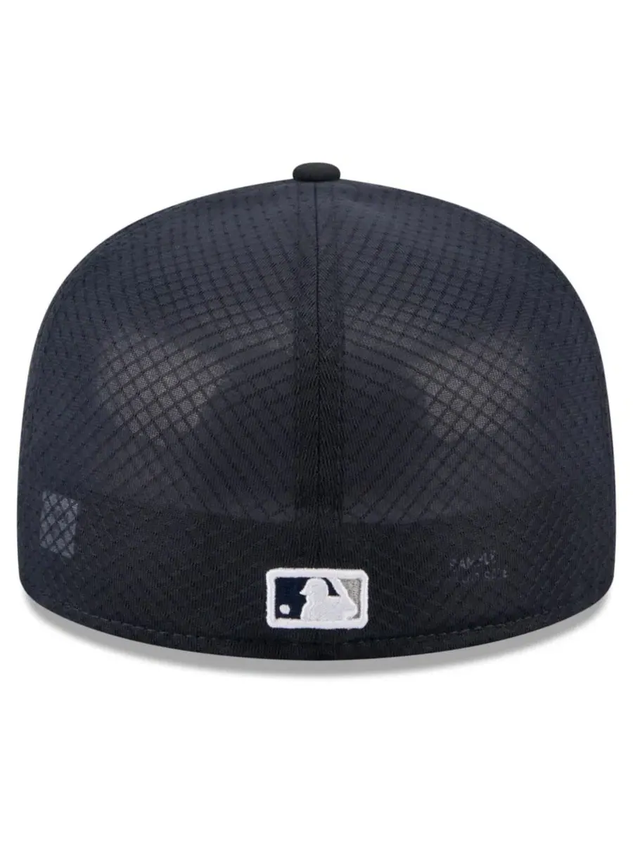 Бейсболка New Era New York Yankees Batting Practice 59FIFTY — изображение 4 из 5, темно-синий