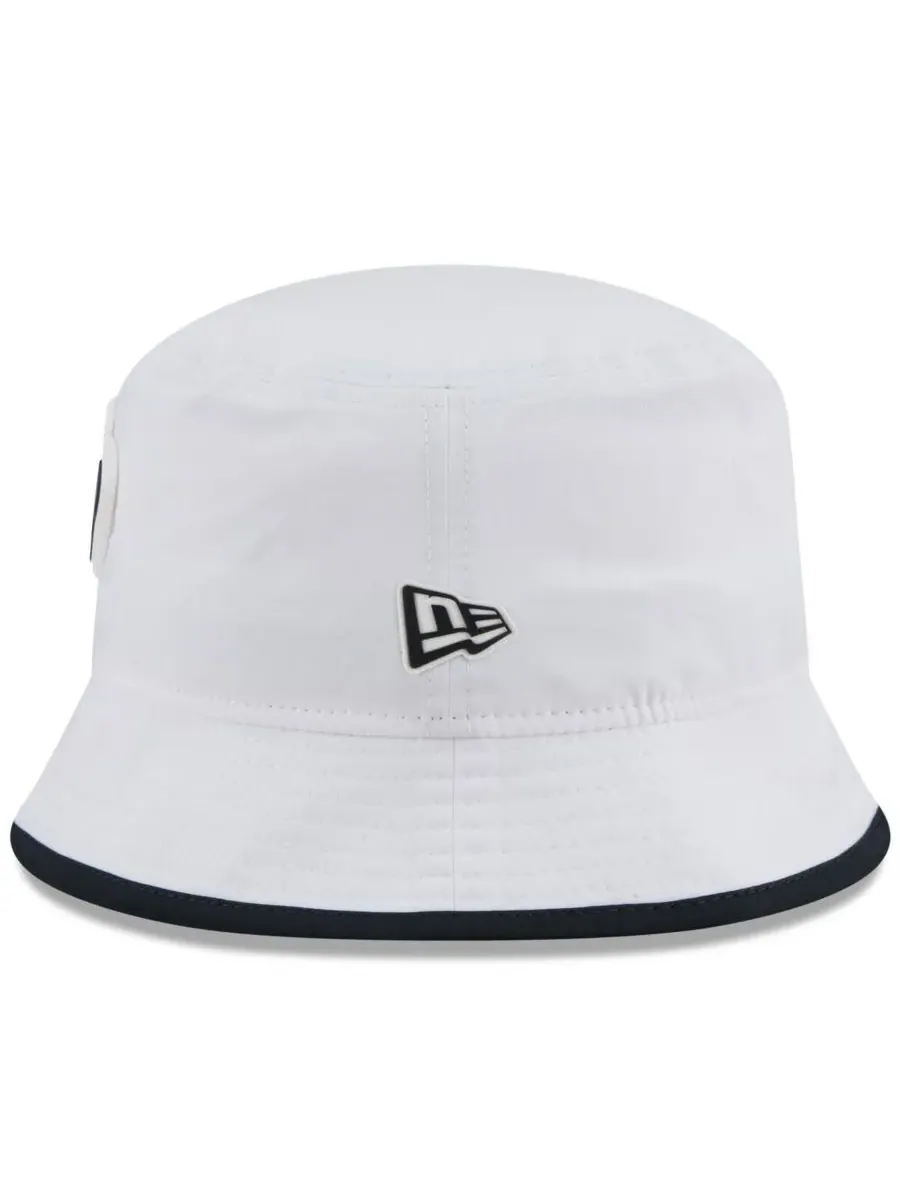New Era Мужская белая панама Houston Texans 2025 NFL Training Camp Stretch Bucket — изображение 4 из 5, белый