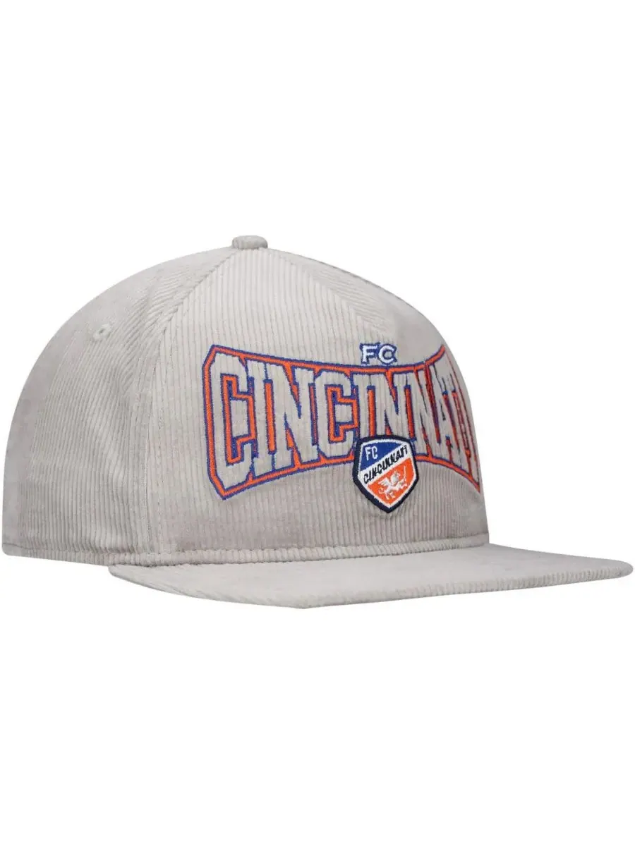 New Era Мужская серая вельветовая кепка-гольфистка FC Cincinnati с регулируемой высотой — изображение 3 из 4, серый