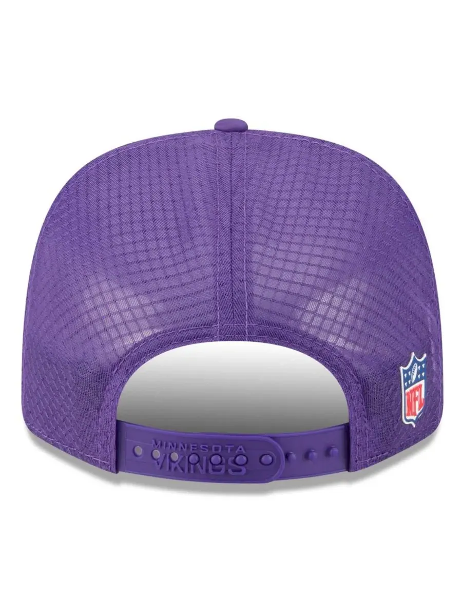 New Era Мужская фиолетовая регулируемая кепка-тракер Minnesota Vikings 2025 Sideline 9SEVENTY — изображение 3 из 5
