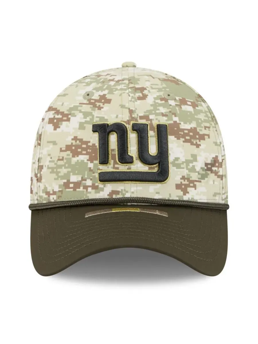 New Era Мужская кепка New York Giants 2025 Salute to Service 39THIRTY Flex Hat в — изображение 4 из 4, темный зеленый