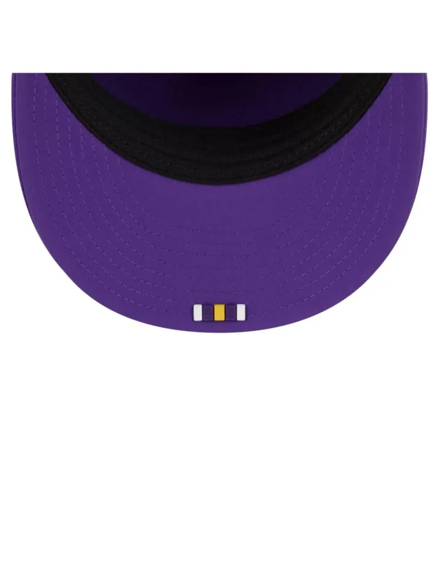 New Era Мужская фиолетовая кепка Minnesota Vikings 2025 Sideline Retro Crown 59FIFTY Fitted Hat — изображение 2 из 5
