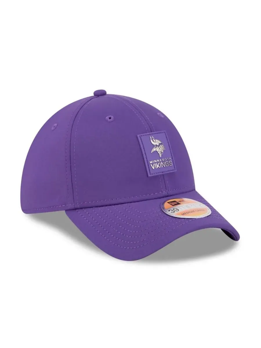New Era Мужская фиолетовая кепка Minnesota Vikings 2025 Sideline 39THIRTY Flex — изображение 4 из 5, фиолетовый