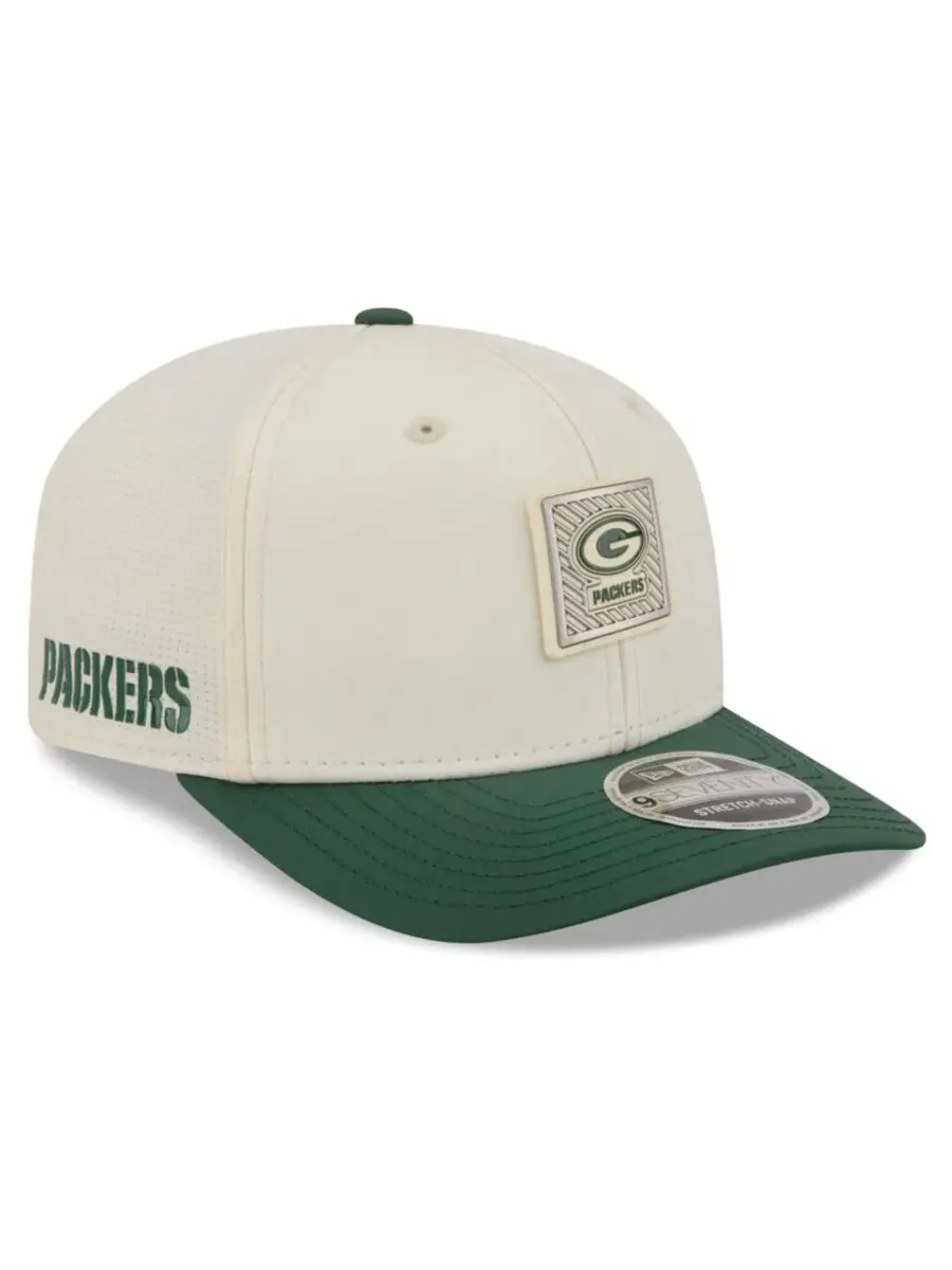 Кепка New Era 9SEVENTY с козырьком
