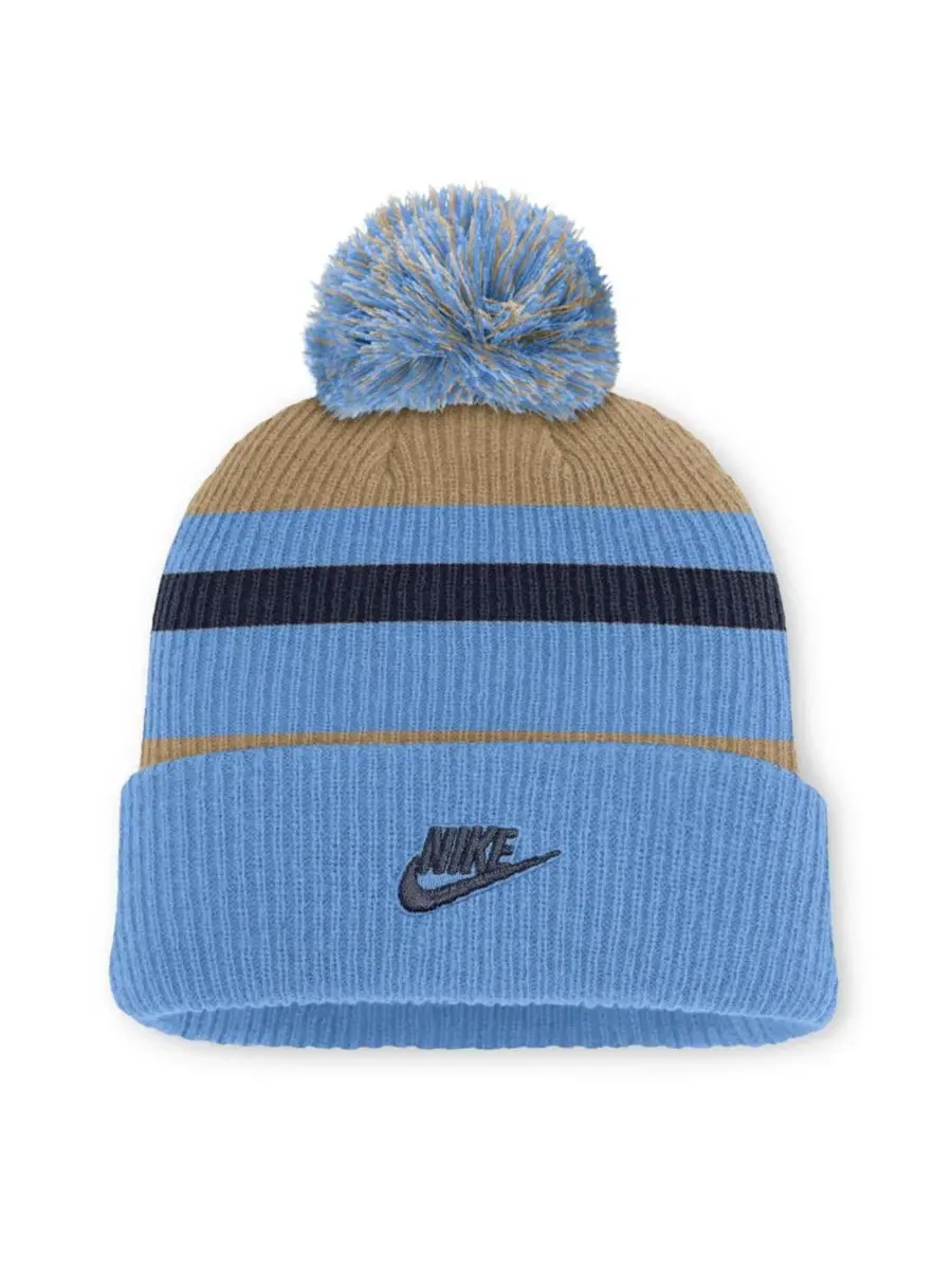 Вязаная шапка с отворотом и помпоном Nike North Carolina Tar Heels Legacy Striped Cuffed Knit Hat — изображение 2 из 2