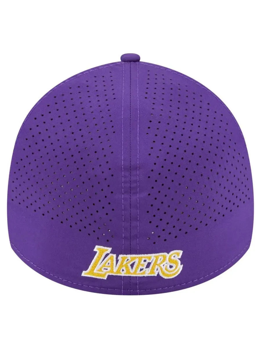 New Era Мужская фиолетовая кепка Los Angeles Lakers Featherweight Poly Rope Flex 39Thirty — изображение 2 из 5, фиолетовый