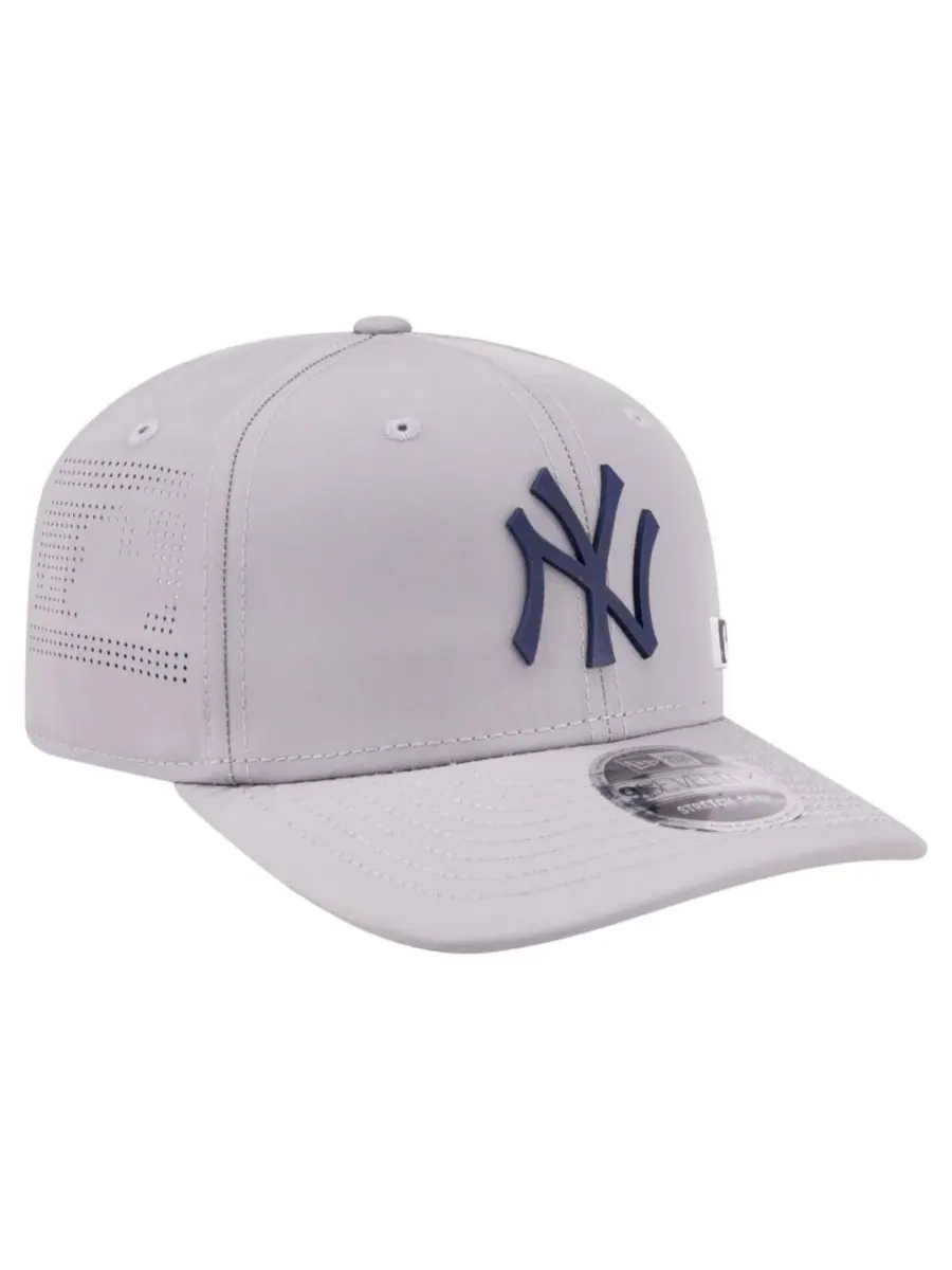 Кепка с козырьком New York Yankees, 9SEVENTY New Era — изображение 4 из 5, серый