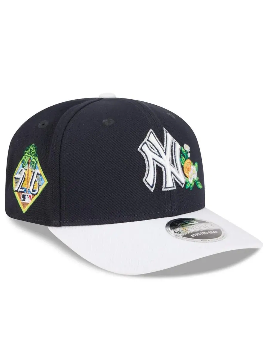 Бейсболка с вышитым логотипом New York Yankees New Era