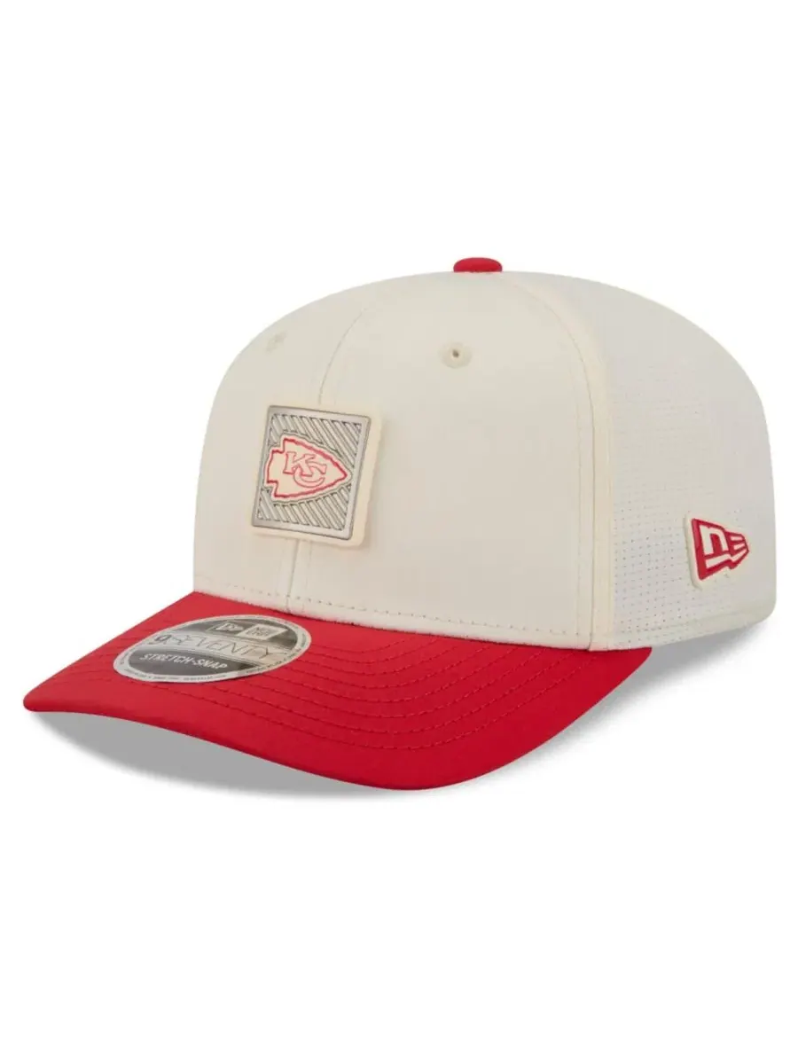 Кепка New Era 9SEVENTY с козырьком — изображение 3 из 5, кремовый красный