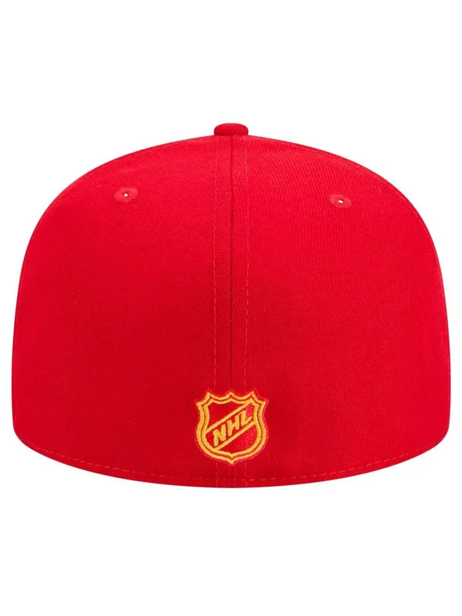 New Era Мужская красная бейсболка Calgary Flames Core 59FIFTY — изображение 4 из 5, красный