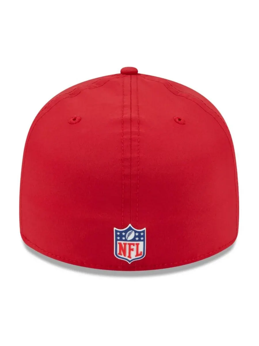 New Era Мужская красная кепка Tampa Bay Buccaneers 2025 Sideline Retro Crown 59FIFTY Fitted Hat — изображение 3 из 5, красный