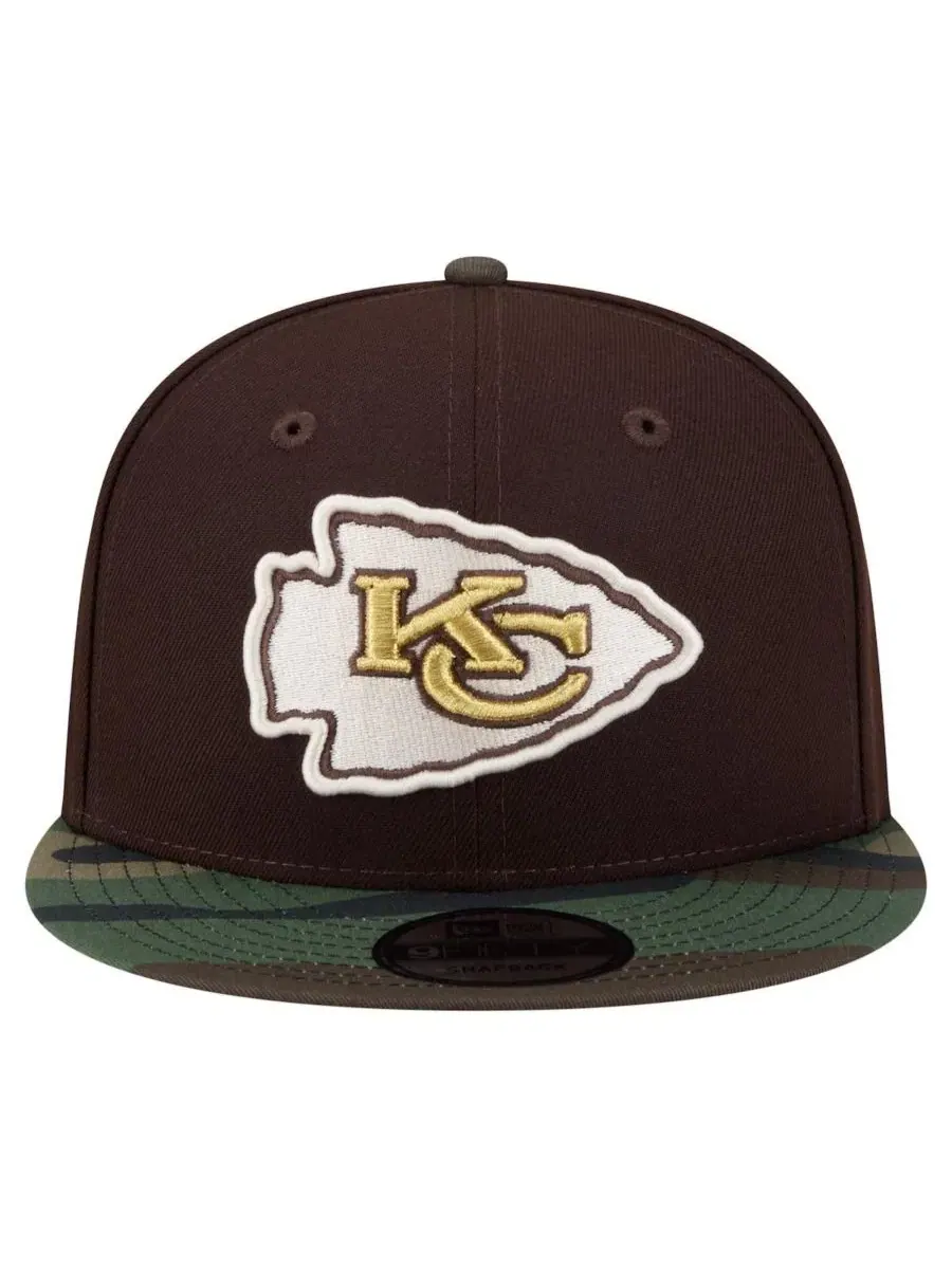 Кепка-снэпбек с принтом Burnt Wood Camo New Era — изображение 4 из 5, коричневый