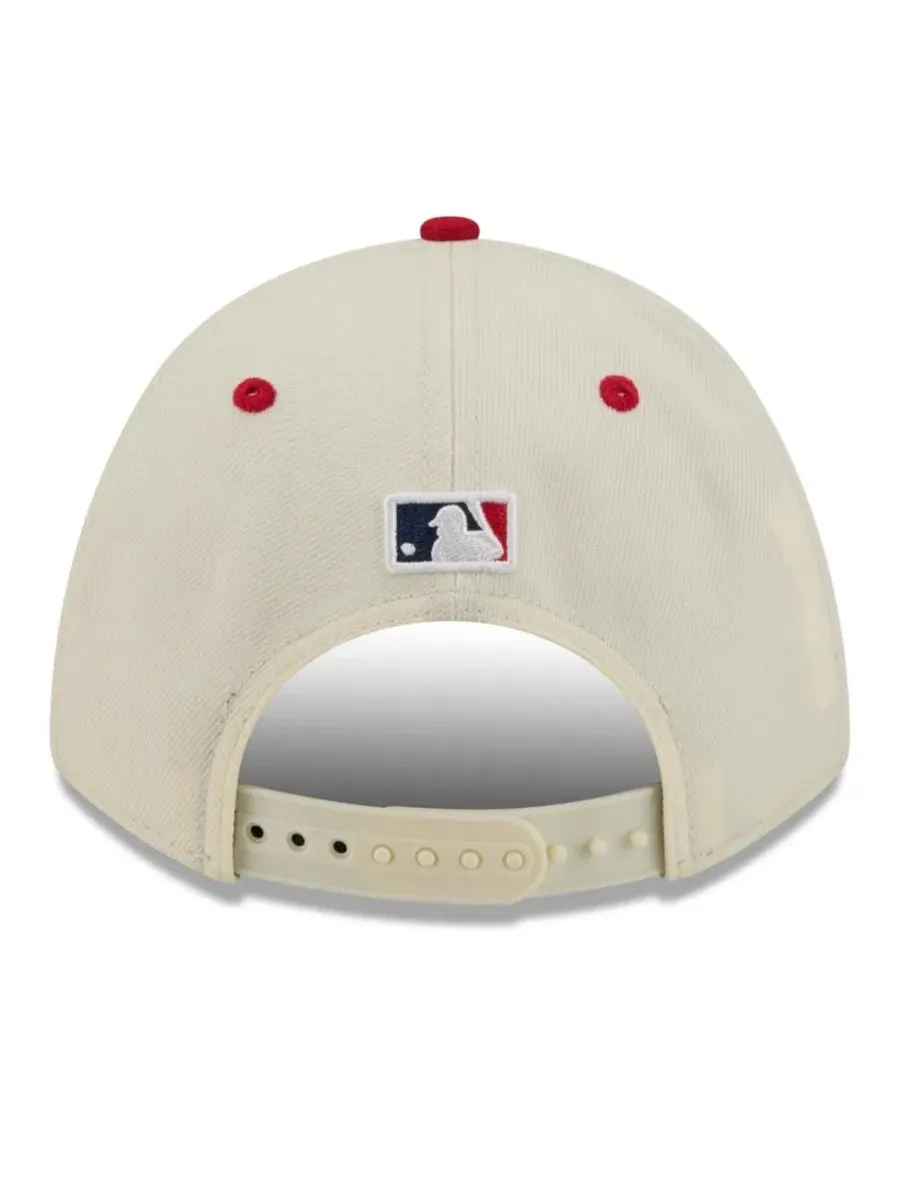 Бейсболка New Era 9FORTY M-Crown Adjustable Hat с вышивкой USA 250 — изображение 4 из 5, кремовый красный