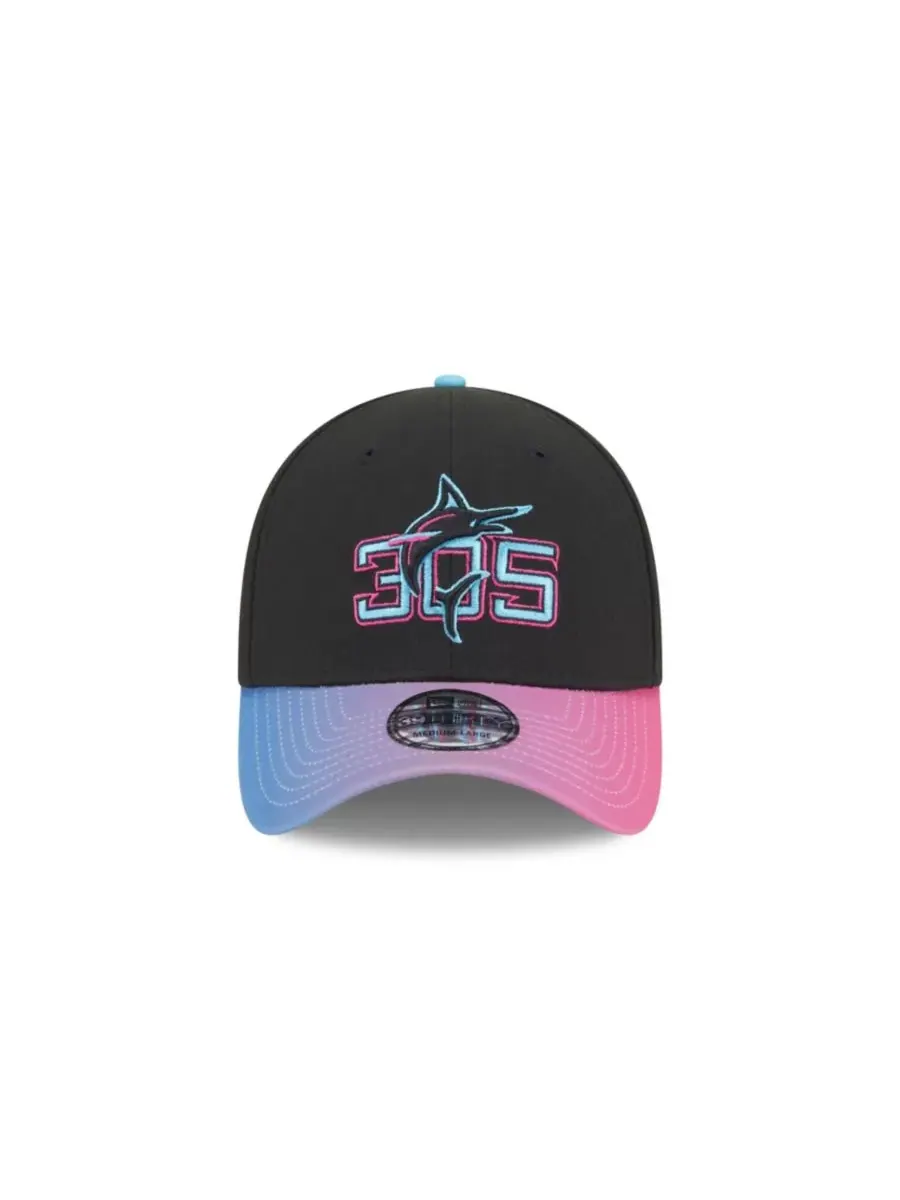 New Era Мужская черная кепка Miami Marlins 2025 City Connect 39THIRTY Flex — изображение 2 из 6, черный