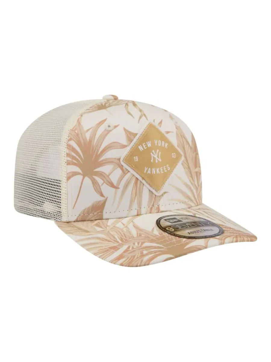 Бейсболка New York Yankees Tonal Palm COOLERA 9SEVENTY Adjustable Trucker Hat New Era — изображение 5 из 5, бежевый