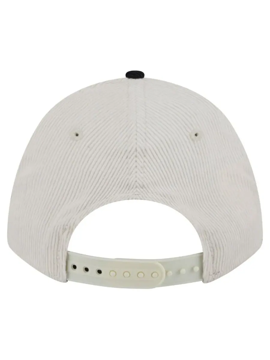 New Era Мужская кепка 9FORTY A-Frame из вельвета с двухцветной отделкой, кремово-черного цвета, с — изображение 2 из 4
