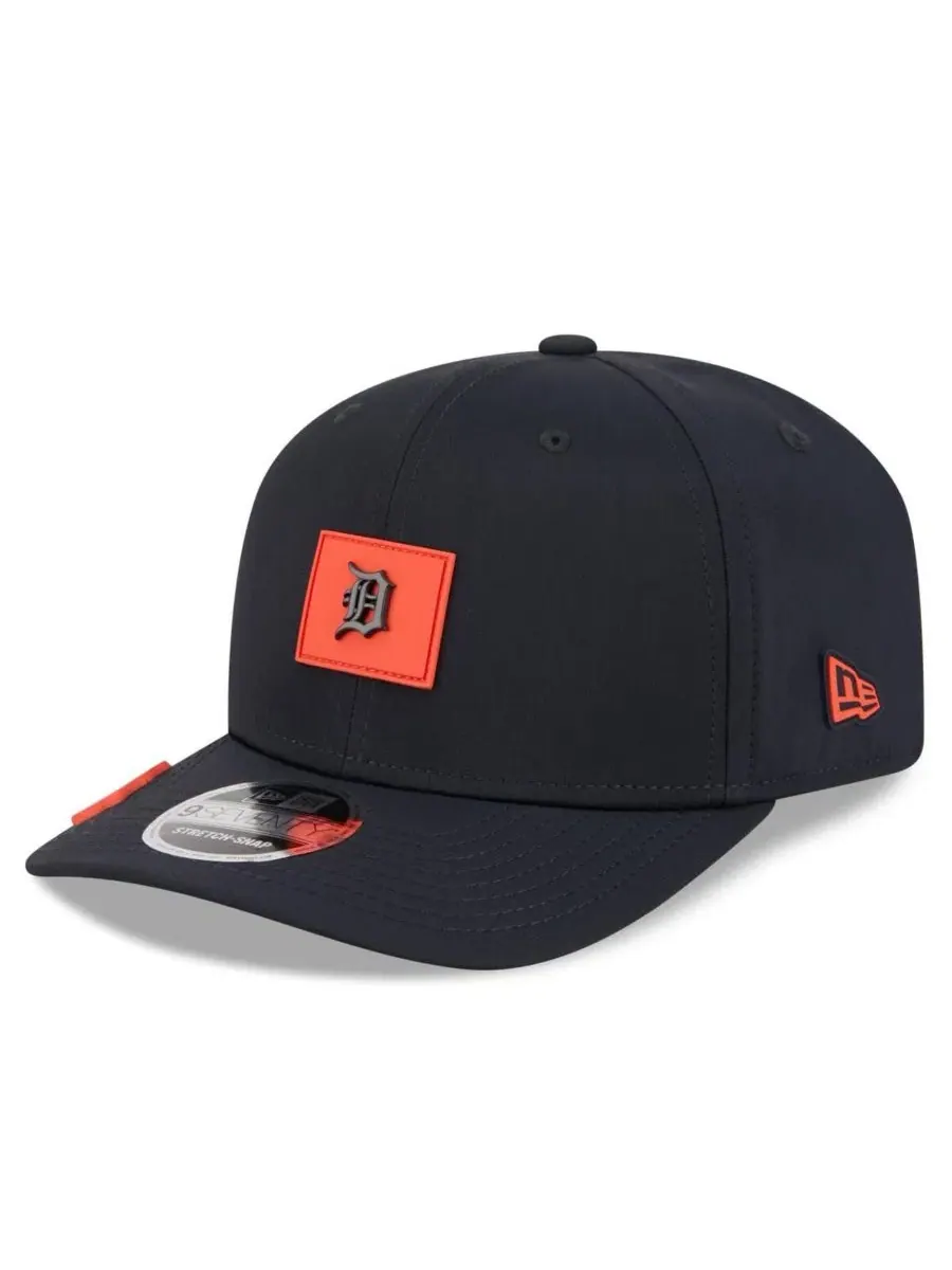 Кепка с полукруглым козырьком New Era