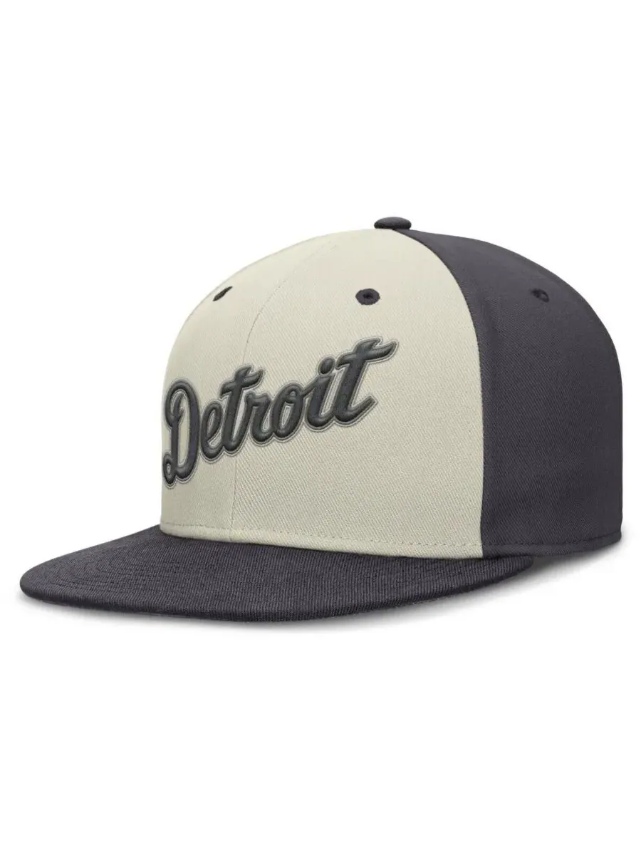 Кепка Nike Dri-FIT True Fitted Detroit Tigers — изображение 3 из 4, бежевый