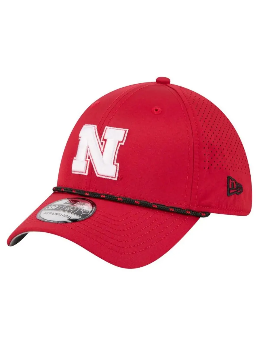 Мужская алая кепка Nebraska Huskers Rope 39THIRTY Flex Hat New Era