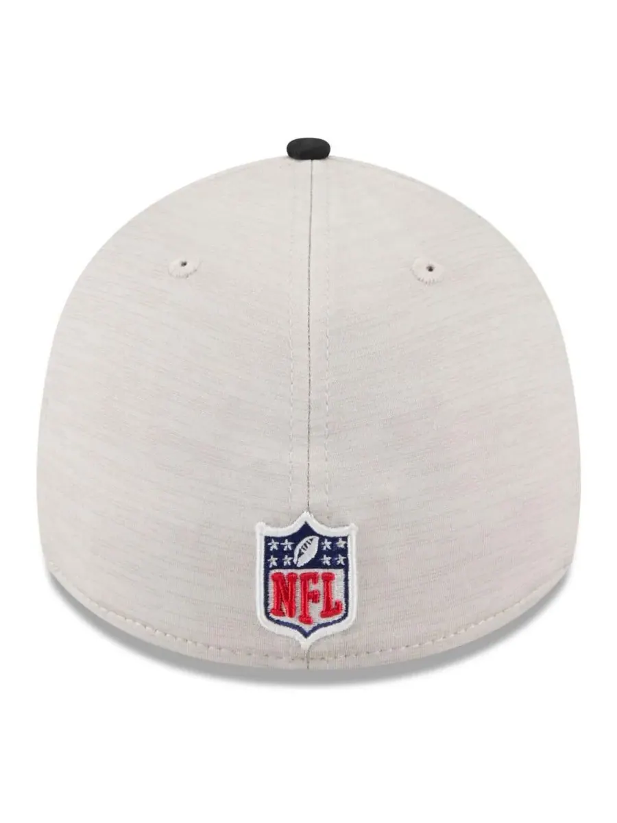 New Era Мужская бейсболка Jacksonville Jaguars 2024 Sideline Historic 39THIRTY Flex Hat, цвет 1 — изображение 3 из 4