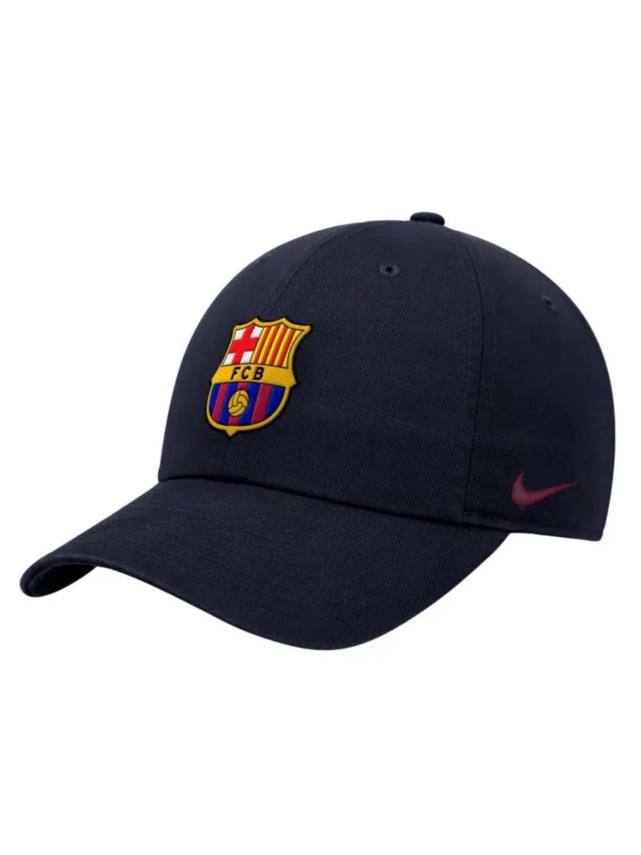 Бейсболка Nike Club с вышитым значком