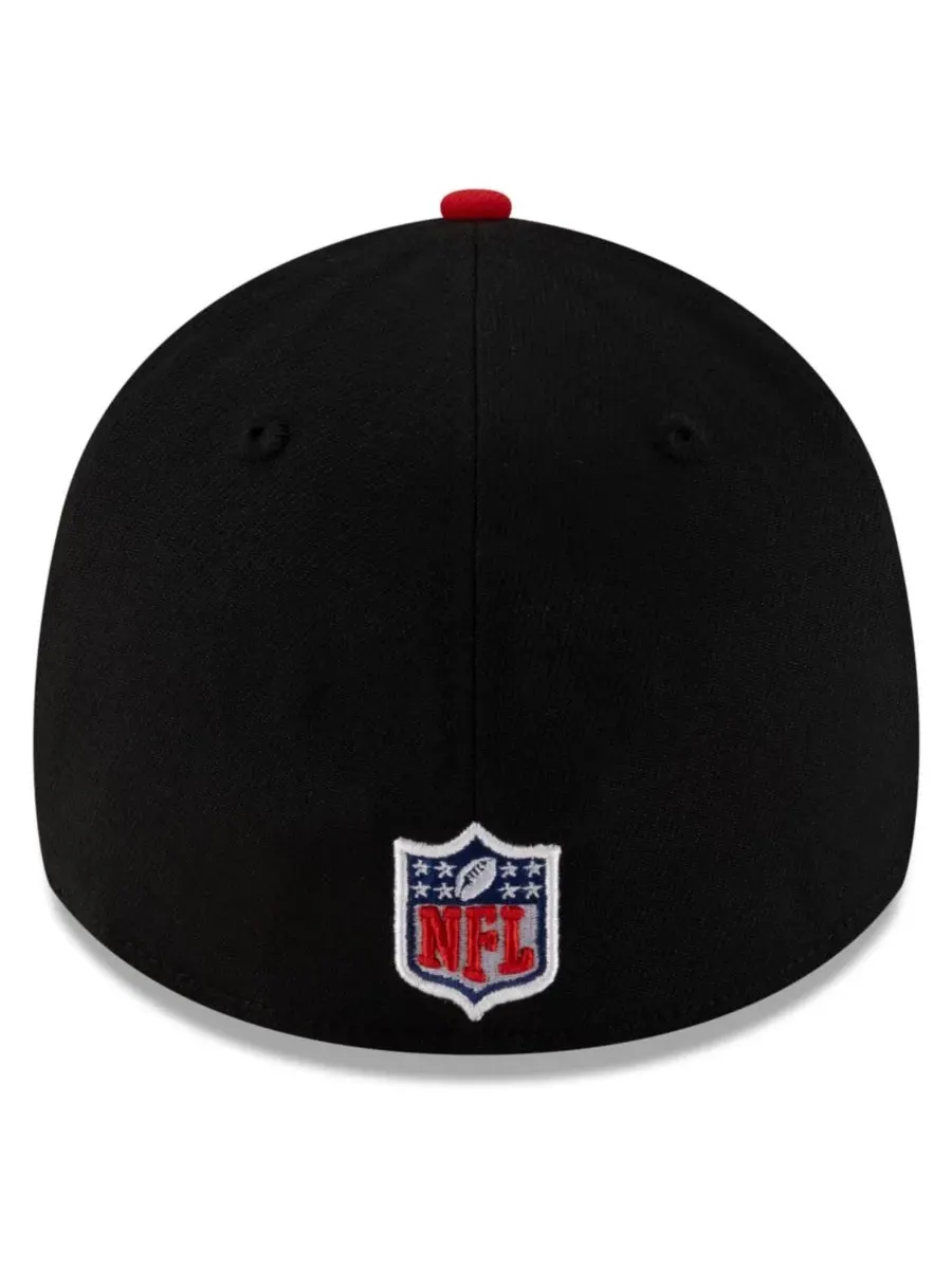 New Era Мужская черно-красная кепка Atlanta Falcons 39THIRTY Flex Hat с символикой драфта НФЛ 2025 — изображение 3 из 5