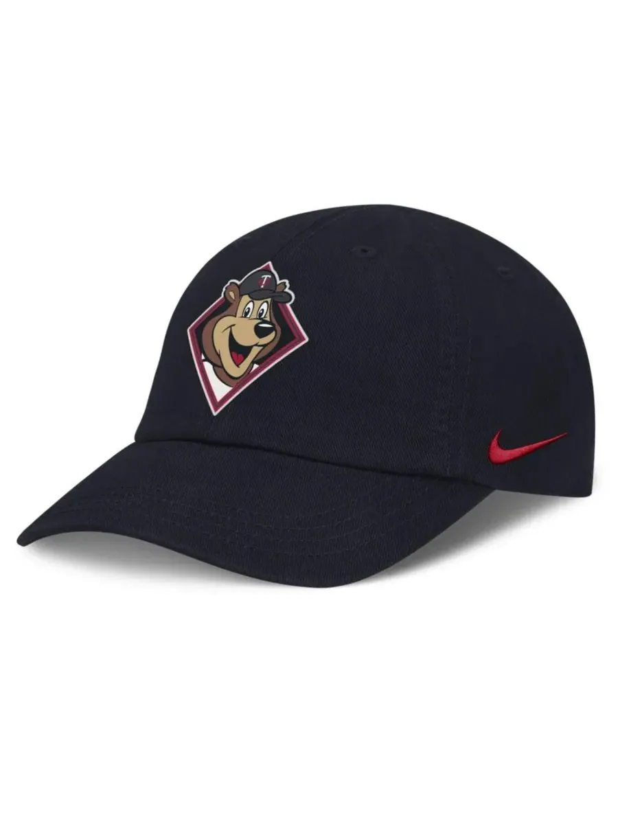 Кепка с эмблемой Mascot Club
