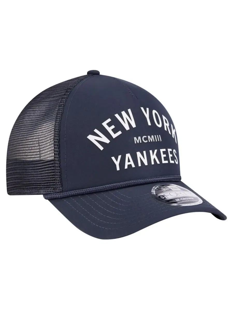 New Era Мужская кепка New York Yankees Minimalist 9FORTY A-Frame с регулируемой высотой — изображение 2 из 4, темно-синий