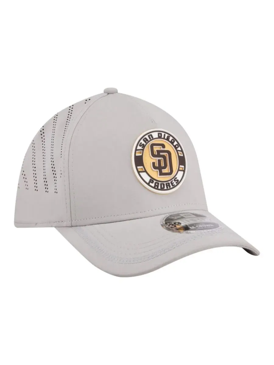 Кепка New Era San Diego Padres Patch 39THIRTY A-Frame M-Crown Perforated Flex Hat — изображение 3 из 5, серый