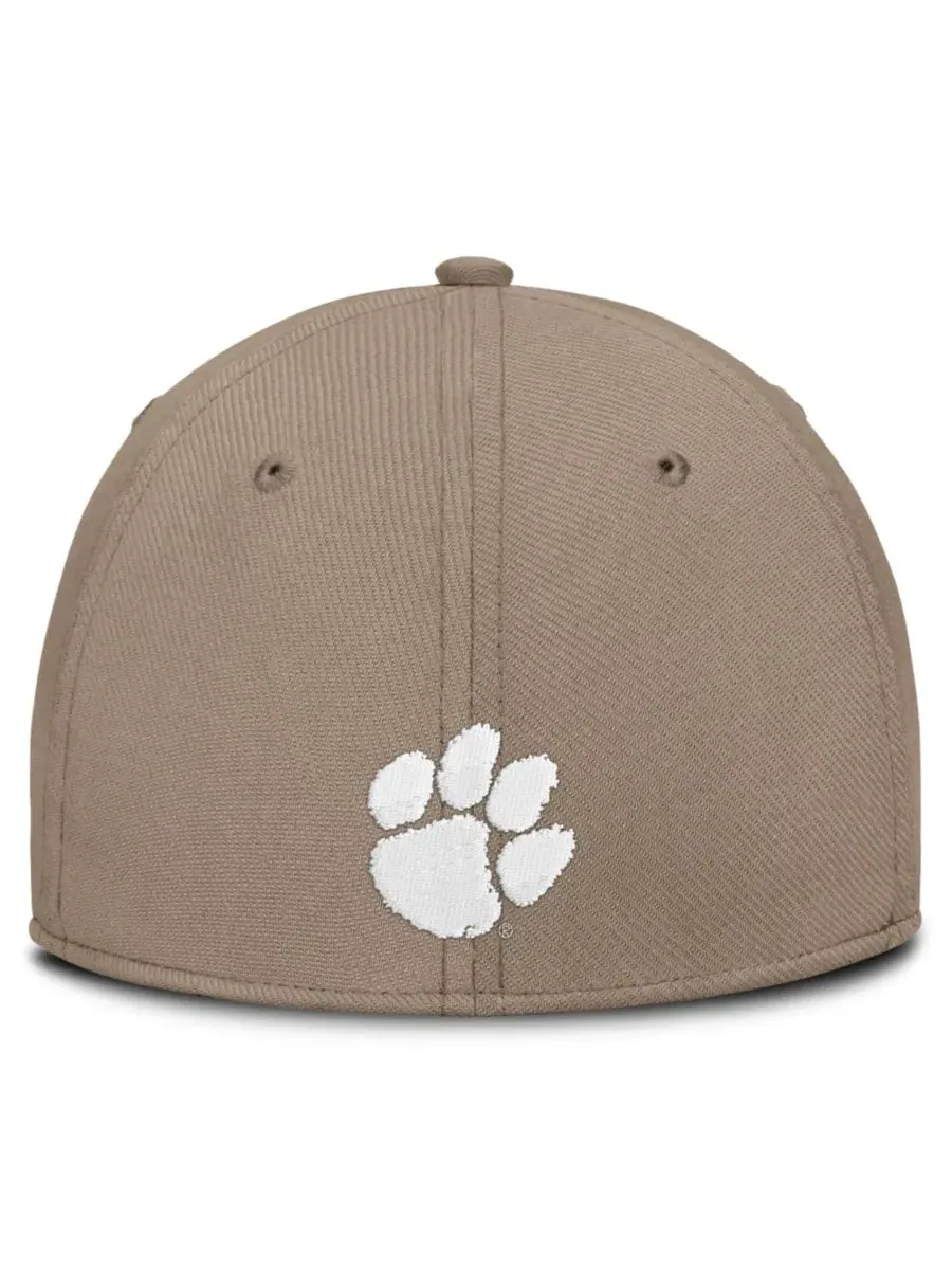 Бейсболка Nike Clemson Tigers Rise On-Field SwooshFlex Dri-FIT Flex Hat — изображение 2 из 4, хаки