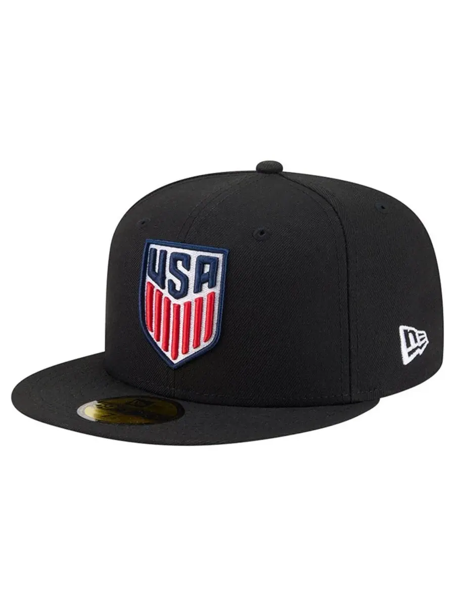 Кепка New Era 59FIFTY с вышитым логотипом