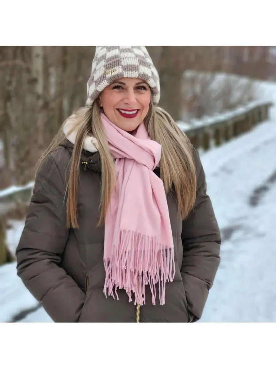 Женский итальянский шарф с бахромой Headbands of Hope — изображение 8 из 8, розовый