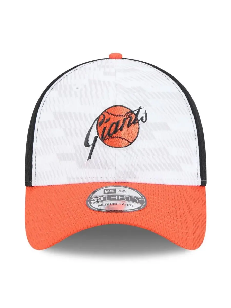 New Era Мужская кепка San Francisco Giants 2025 MLB Clubhouse 39THIRTY Flex — изображение 5 из 5, черный оранжевый