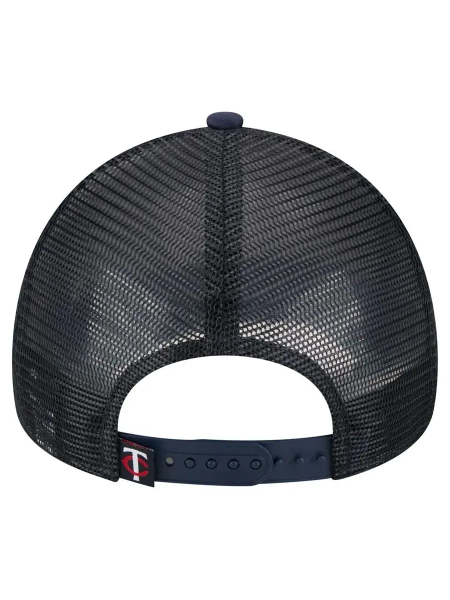 New Era Мужская белая/темно-синяя бейсболка Minnesota Twins с регулируемым размером и рисунком в — изображение 4 из 4