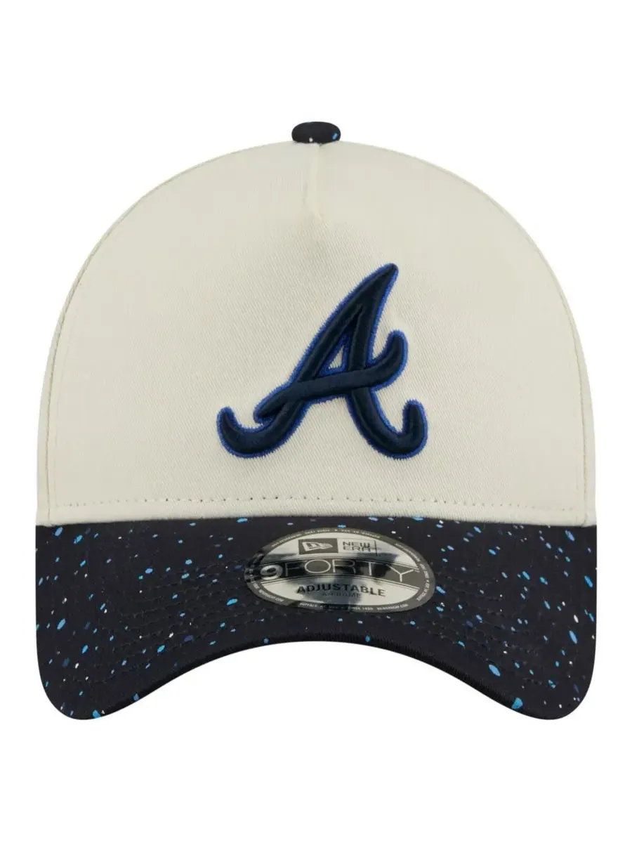 New Era Мужская кремовая кепка Atlanta Braves Speckle A-Frame 9FORTY с регулируемым размером — изображение 2 из 4, бежевый