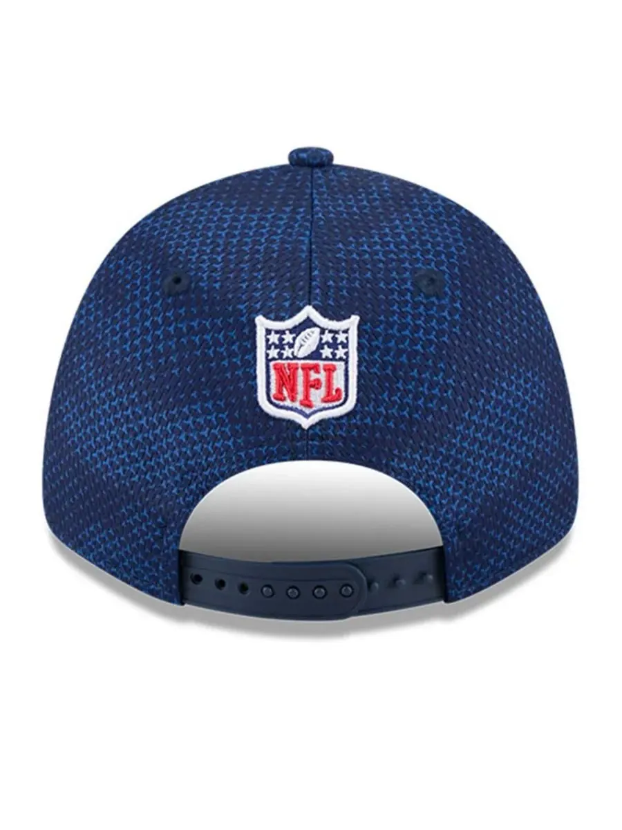 New Era Мужская темно-синяя кепка Dallas Cowboys 2024 Sideline 9FORTY с эластичными застежками — изображение 3 из 4