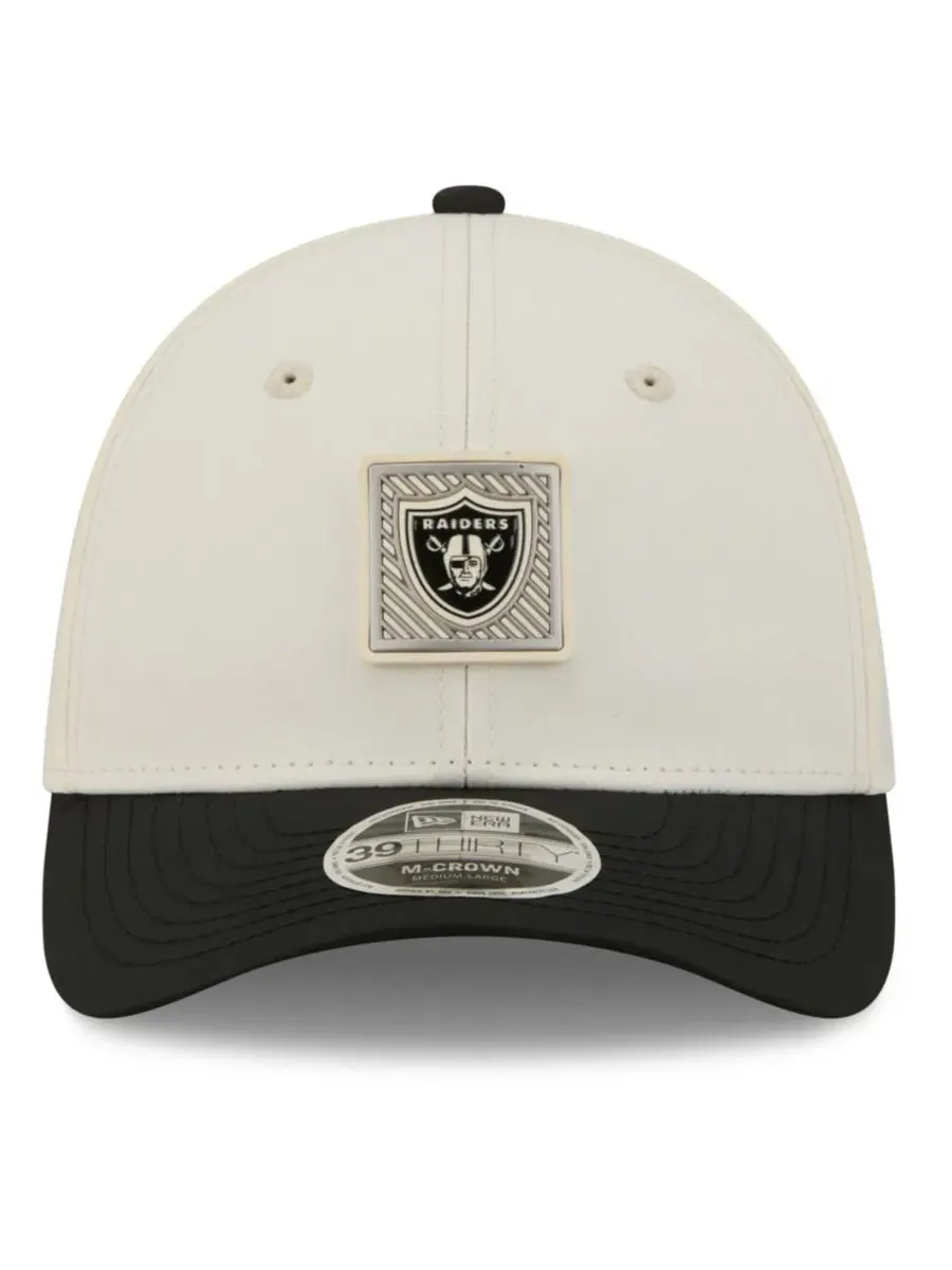 Кепка New Era 39THIRTY Flex Hat мужская, с козырьком, с принтом, Las Vegas Raiders — изображение 2 из 5, кремовый черный