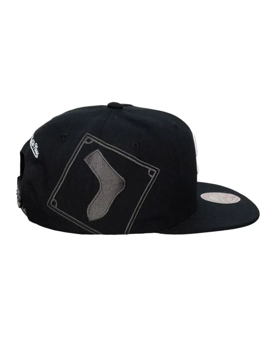 Кепка-снэпбек с вышивкой Chicago White Sox Mitchell & Ness — изображение 3 из 4, черный