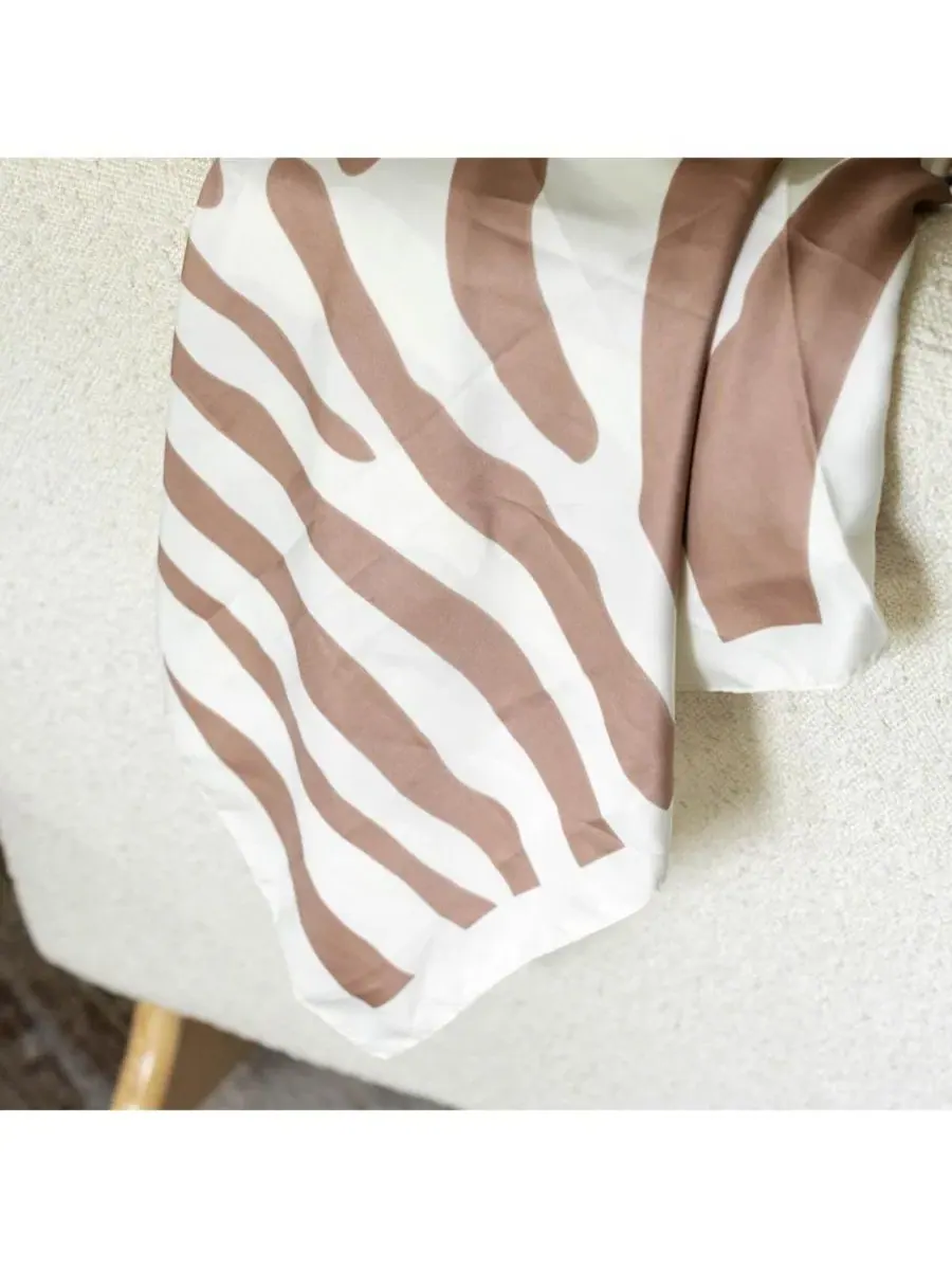 Шелковый платок-повязка на голову с полосатым принтом, Satin Striped Headscarf Headbands of Hope — изображение 5 из 10