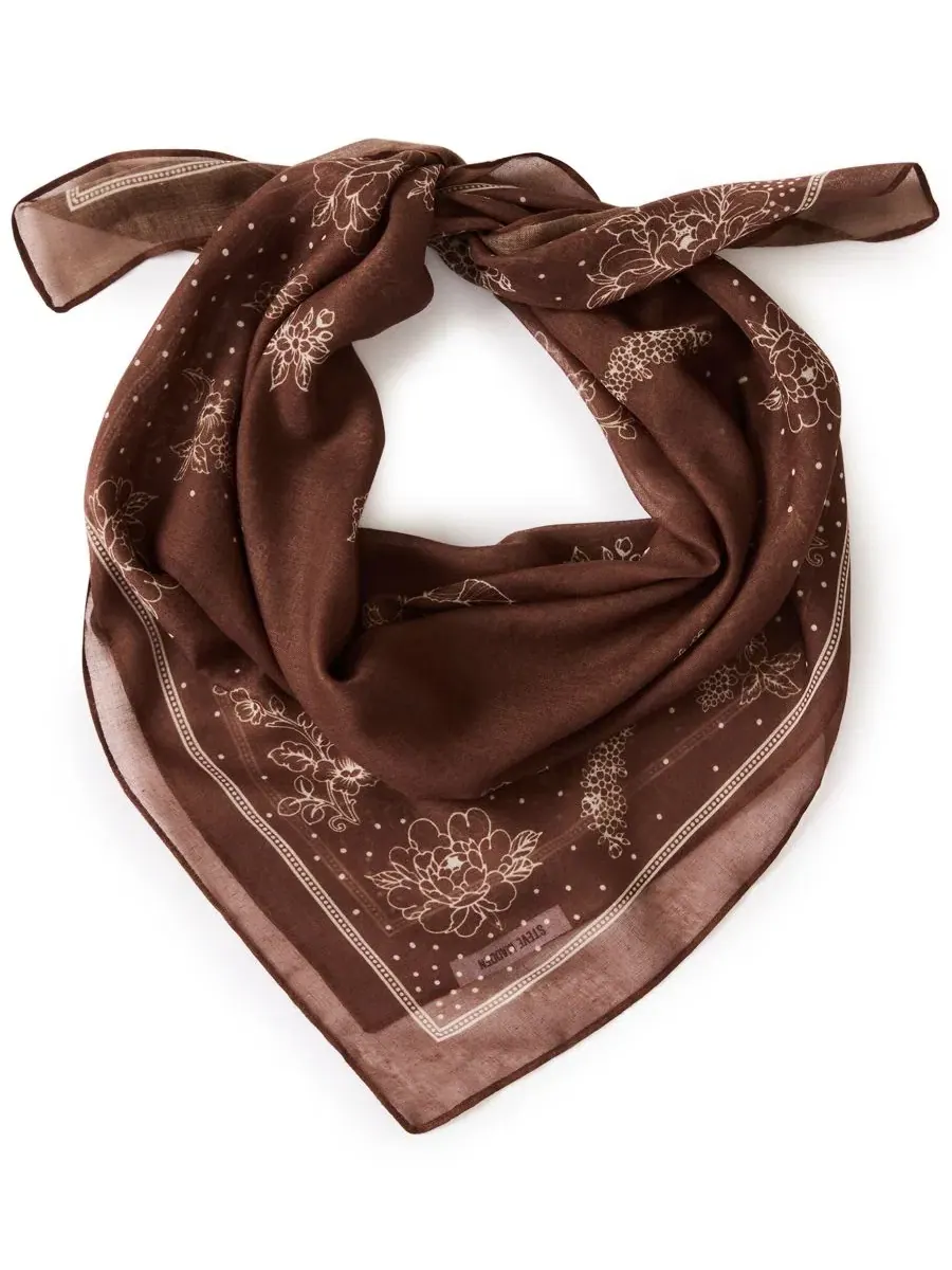 Платок квадратный с цветочным принтом Floral Bandana Square Scarf Steve Madden — изображение 2 из 4, коричневый
