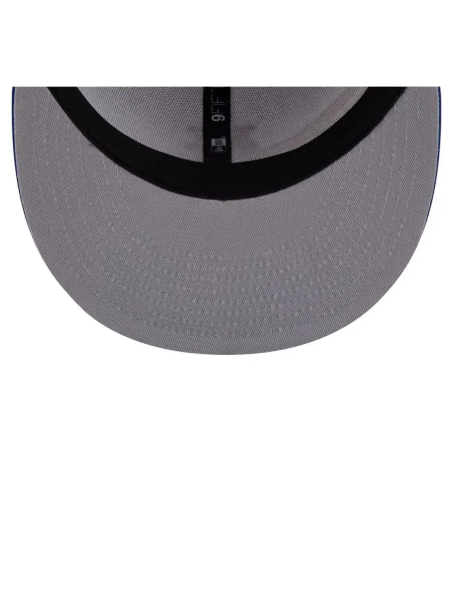 Бейсболка New Era 9FIFTY с высокой тульей, с вышитым логотипом — изображение 2 из 5, белый