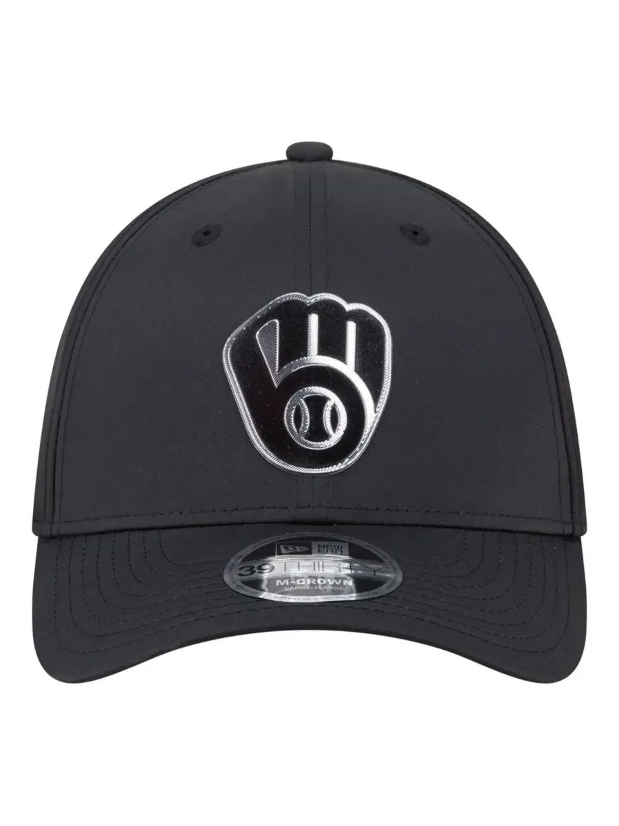 Мужская черная бейсболка Milwaukee Brewers Metallic 39THIRTY M-Crown Flex Hat New Era — изображение 2 из 5, черный
