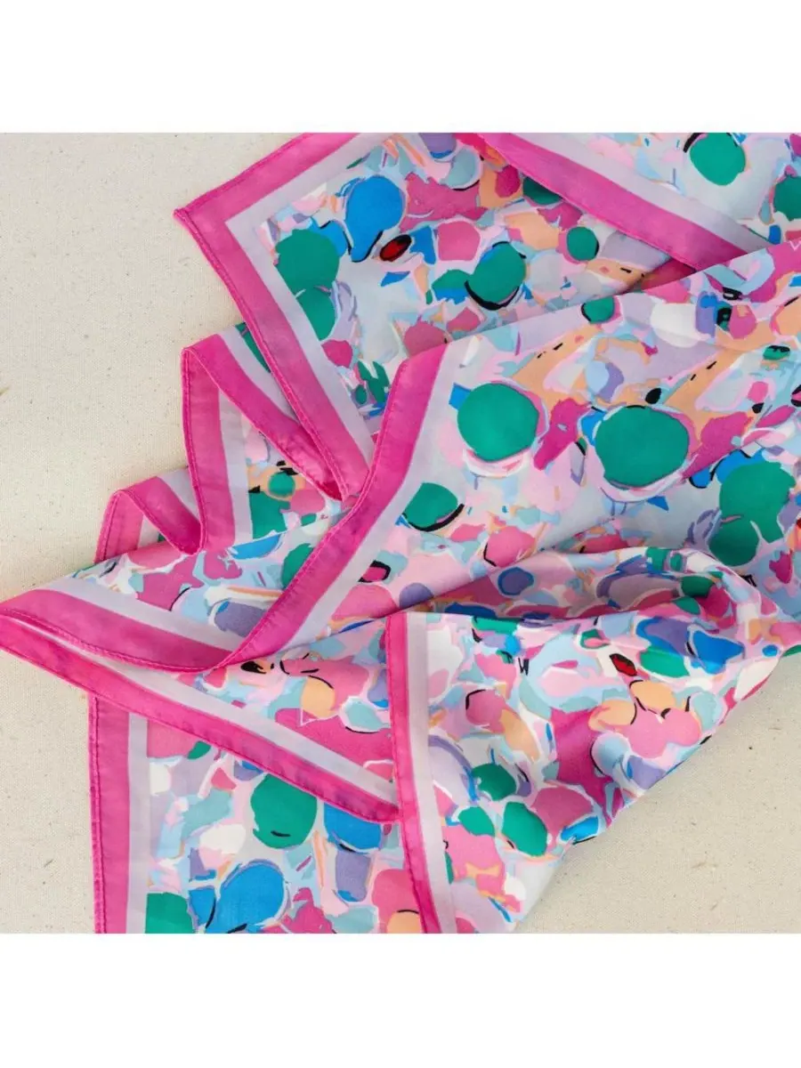 Шелковый платок с абстрактным флоральным принтом, модель Abstract Floral Headbands of Hope — изображение 11 из 11