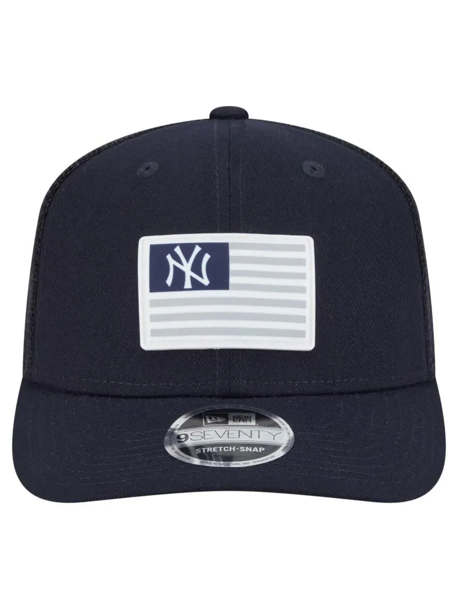 New Era Мужская темно-синяя кепка New York Yankees Flag 9SEVENTY с эластичными застежками — изображение 2 из 4, темно-синий