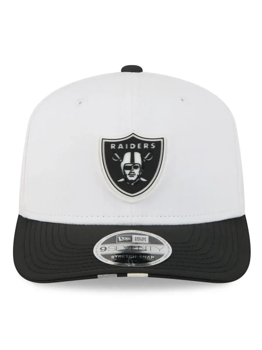 New Era Мужская бело-черная регулируемая кепка Las Vegas Raiders 2025 NFL Training Camp 9SEVENTY — изображение 2 из 4