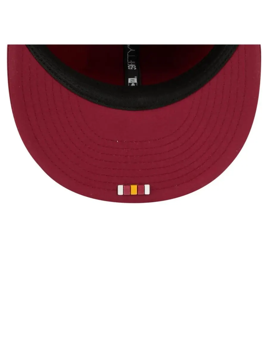 New Era Мужская бордовая бейсболка Washington Commanders 2025 Sideline 59FIFTY Fitted Hat — изображение 2 из 5, бордовый