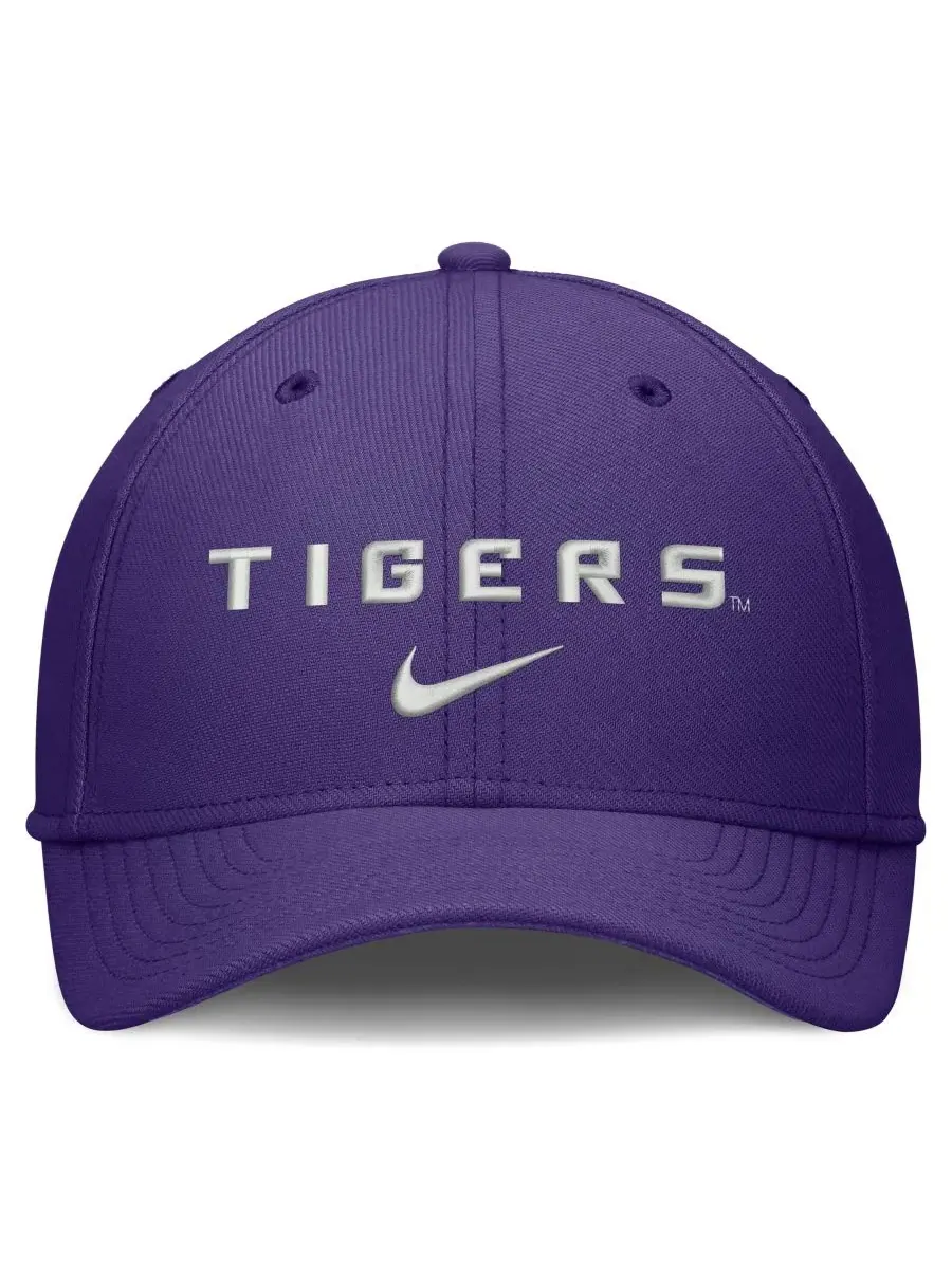 Кепка LSU Tigers Rise On-Field Swoosh Flex Dri-FIT с вышивкой Nike — изображение 2 из 4, фиолетовый