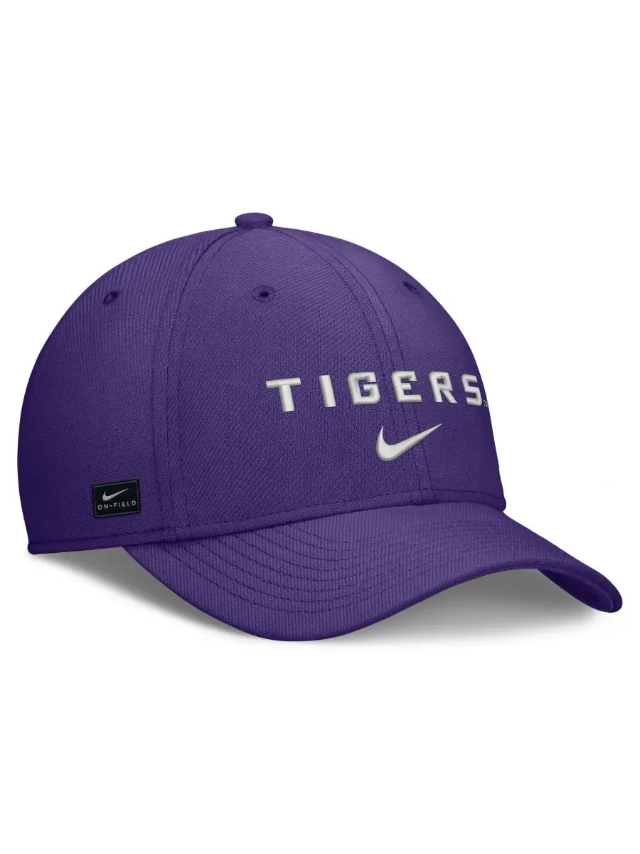 Кепка LSU Tigers Rise On-Field Swoosh Flex Dri-FIT с вышивкой Nike — изображение 3 из 4, фиолетовый