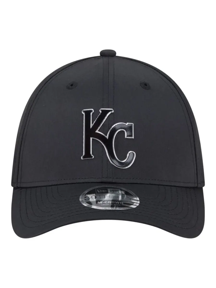 Кепка New Era с металлическим логотипом — изображение 2 из 5, черный
