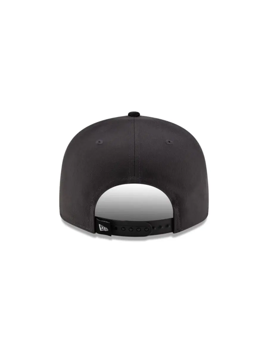Кепка-снэпбек с плоским козырьком New Era — изображение 5 из 7, темно-серый черный